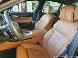 BMW 7 3,0 Facelift 340PS. Cen 2020