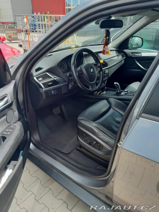 BMW X5 3,0 30 D 2009