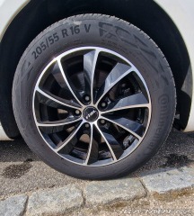 Volkswagen Tiguan 2,0 Di, servisní knížka 2012