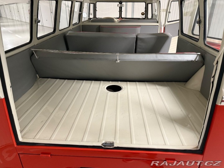Volkswagen Transporter 1,5   T1 - Safari - EU ho 1973