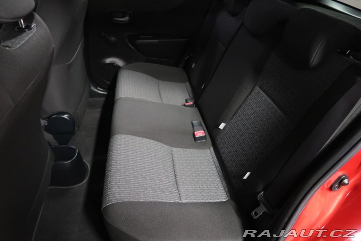 Toyota Yaris 1.3VVTi,CZ,1Maj,Automat 2014
