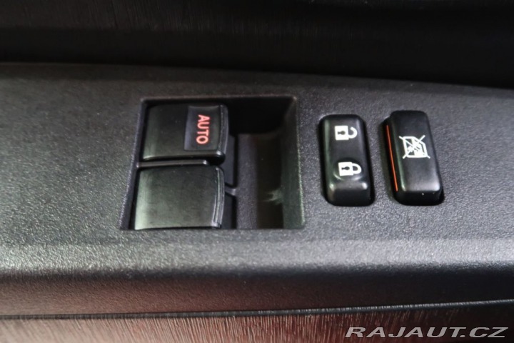 Toyota Yaris 1.3VVTi,CZ,1Maj,Automat 2014