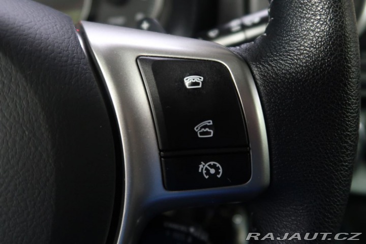 Toyota Yaris 1.3VVTi,CZ,1Maj,Automat 2014