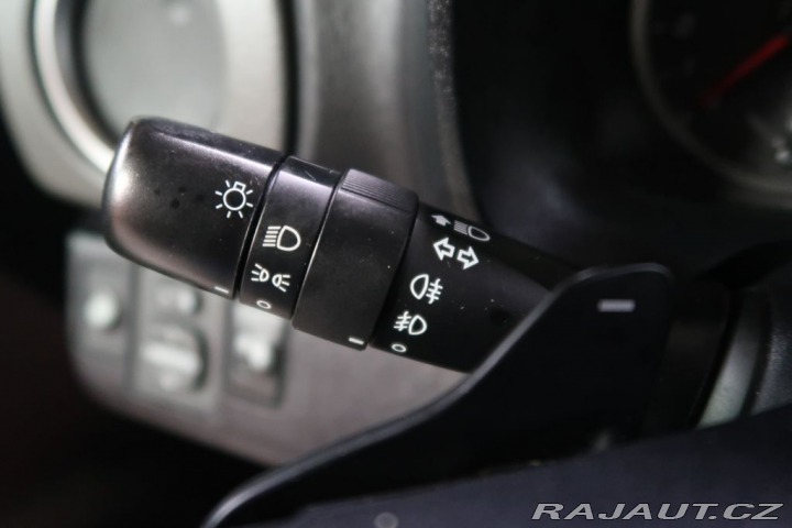 Toyota Yaris 1.3VVTi,CZ,1Maj,Automat 2014