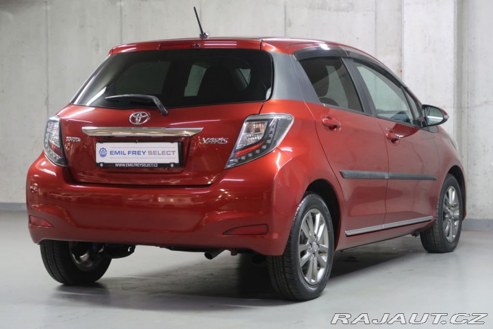 Toyota Yaris 1.3VVTi,CZ,1Maj,Automat 2014