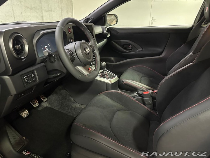 Toyota Ostatní modely GR Dynamic + VIP 1.6 Turb 2024