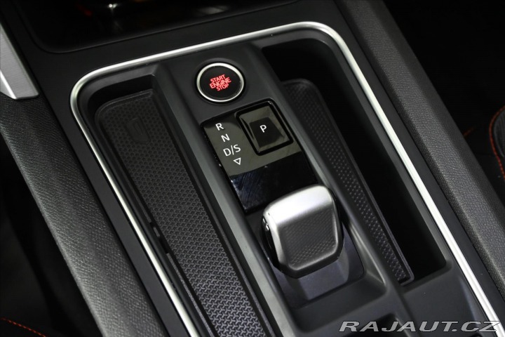 Seat Leon 2,0 TDI 110 kW DSG *FR* Z 2021
