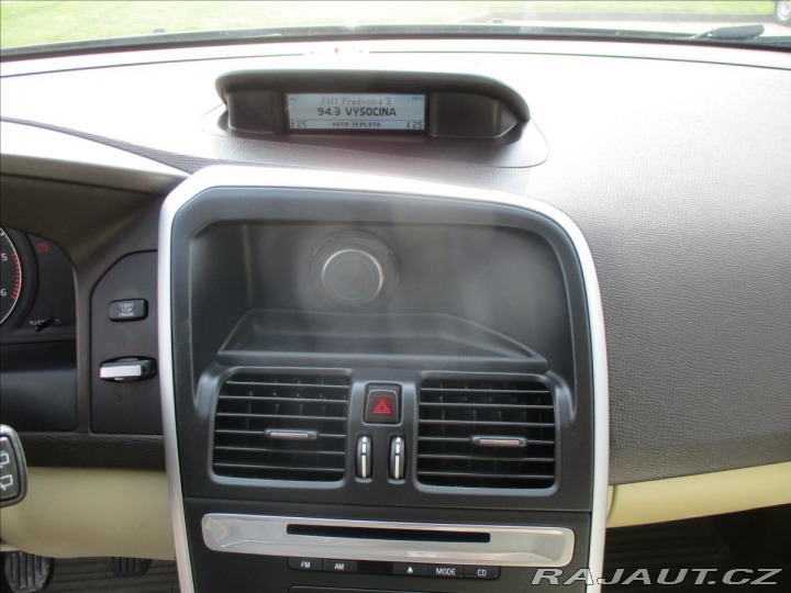 Volvo XC60 2,4 D3 120kw AWD Kinetic 2010