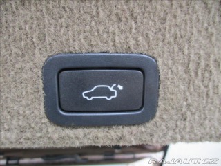 Volvo XC60 2,4 D3 120kw AWD Momentum 2010