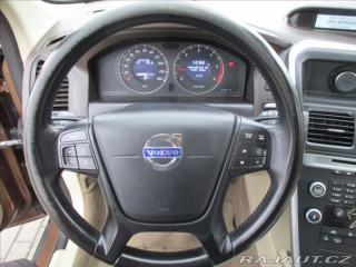 Volvo XC60 2,4 D3 120kw AWD Momentum 2010