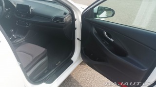 Hyundai i30 2021