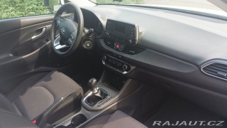 Hyundai i30 2021