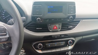 Hyundai i30 2021