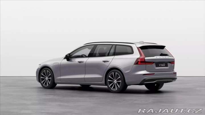 Volvo V60 2,0 T6 AWD Ultra Dark 2025