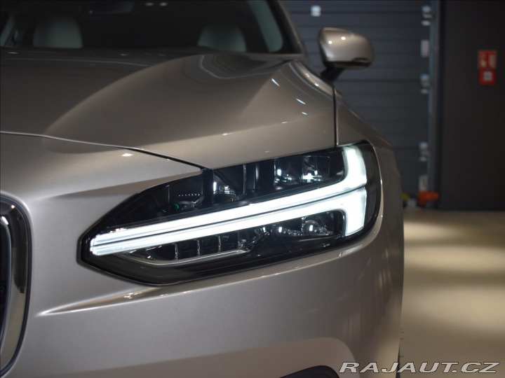 Volvo V90 2,0 T6 AWD Plus Bright 2025