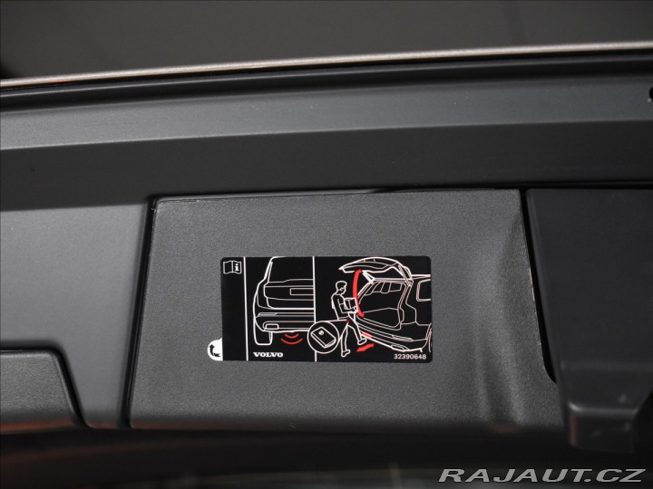 Volvo V90 2,0 T6 AWD Plus Bright 2025