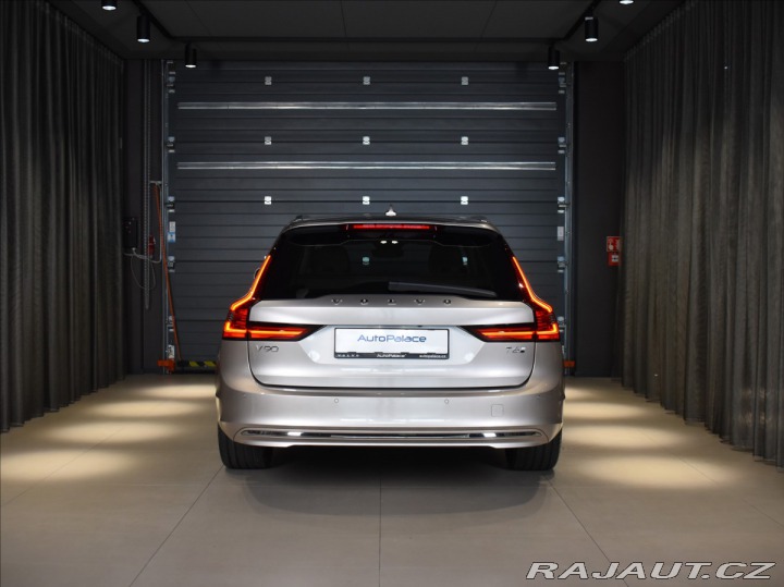 Volvo V90 2,0 T6 AWD Plus Bright 2025