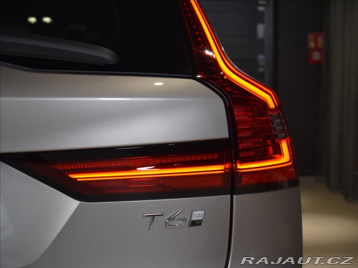 Volvo V90 2,0 T6 AWD  Plus Bright 2025