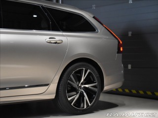 Volvo V90 2,0 T6 AWD  Plus Bright 2025