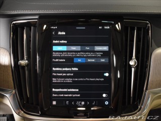 Volvo V90 2,0 T6 AWD  Plus Bright 2025