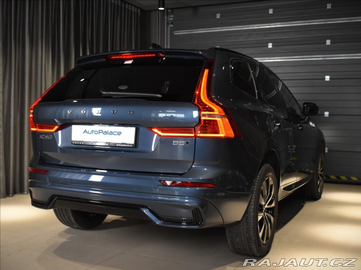 Volvo XC60 2,0 B5 AWD Plus Dark 2024