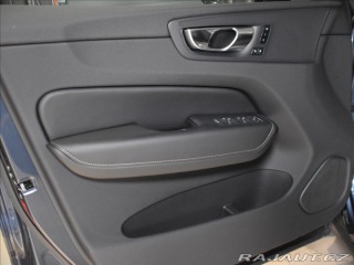 Volvo XC60 2,0 B5 AWD  Plus Dark 2024
