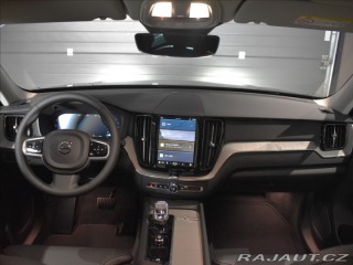 Volvo XC60 2,0 B5 AWD  Plus Dark 2024