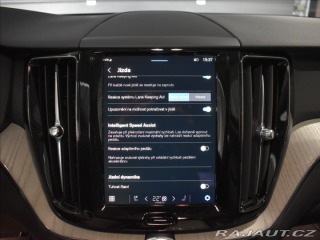 Volvo XC60 2,0 B5 AWD  Plus Dark 2024