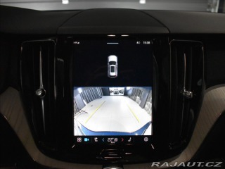 Volvo XC60 2,0 B5 AWD  Plus Dark 2024