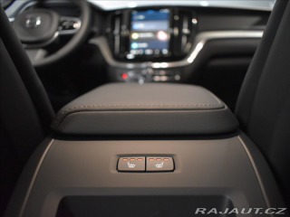 Volvo XC60 2,0 B5 AWD  Plus Dark 2024