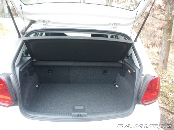 Volkswagen Polo 2015