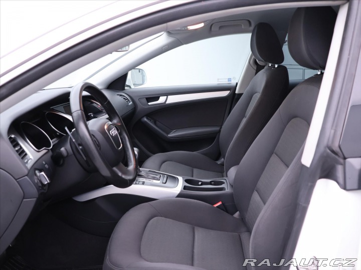 Audi A5 2,0 TDI 105kW CZ 2011