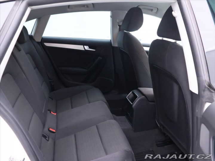 Audi A5 2,0 TDI 105kW CZ 2011