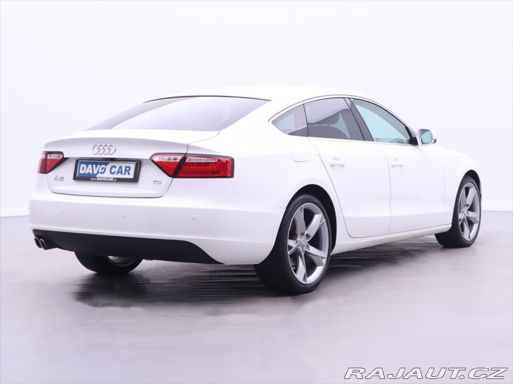 Audi A5 2,0 TDI 105kW CZ 2011
