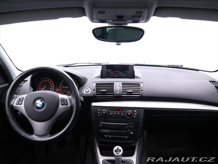 BMW 1 2,0 120kW Xenon ALU Kůže 2005