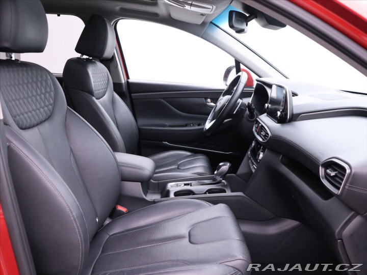 Hyundai Santa Fe 2,2 4x4 7-Míst Kůže Tempo 2020