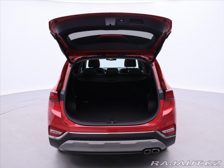 Hyundai Santa Fe 2,2 4x4 7-Míst Kůže Tempo 2020