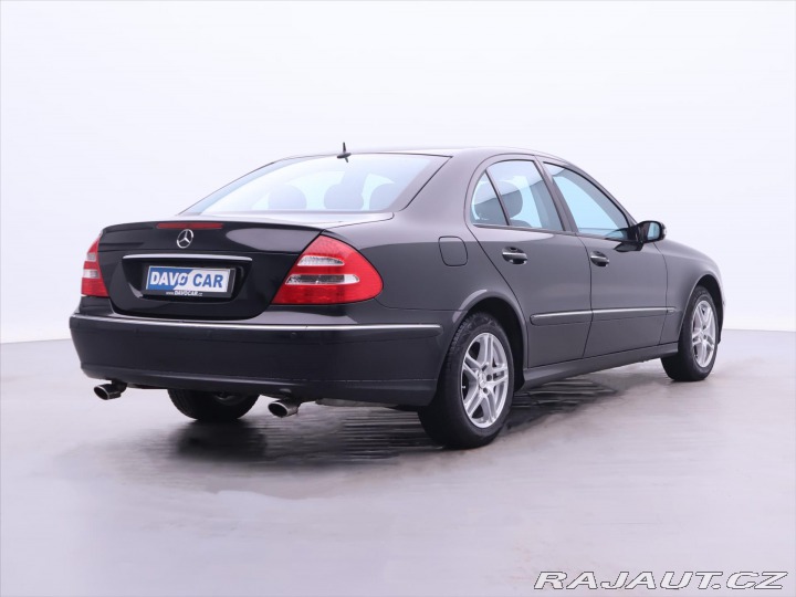 Mercedes-Benz E 3,0 i 170kW Avantgarde 2005