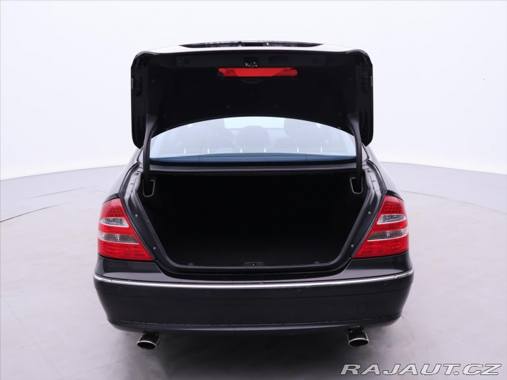 Mercedes-Benz E 3,0 i 170kW Avantgarde 2005