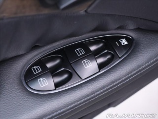 Mercedes-Benz E 3,0 i 170kW Avantgarde 2005
