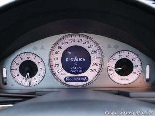 Mercedes-Benz E 3,0 i 170kW Avantgarde 2005