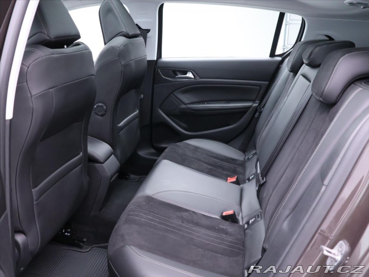 Peugeot 308 1,2 96KW Allure CZ 1.Maj. 2015