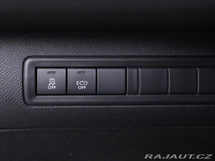 Peugeot 308 1,2 96KW Allure CZ 1.Maj. 2015