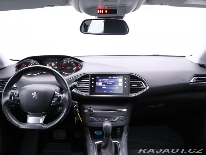 Peugeot 308 1,2 96KW Allure CZ 1.Maj. 2015