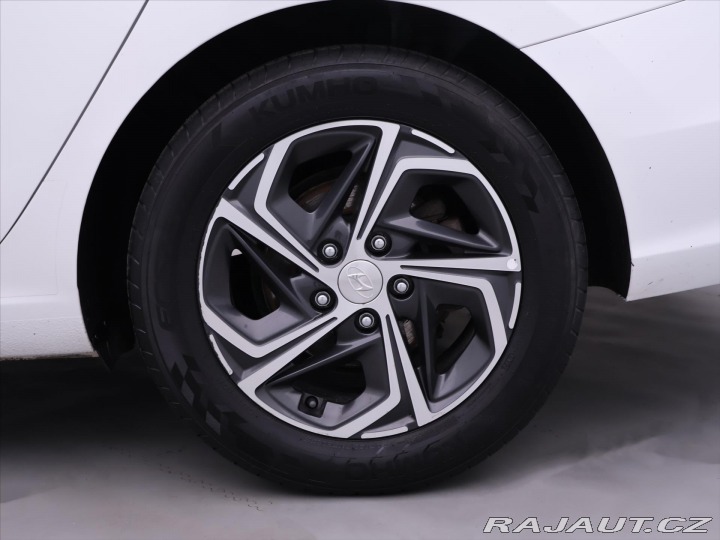 Hyundai i30 1,6 CRDi 85kW Aut. CZ 1Ma 2021