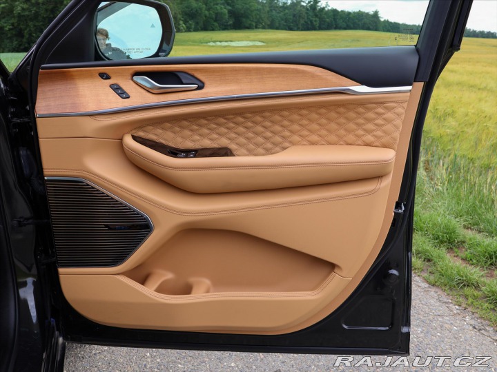 Jeep Grand Cherokee 2,0 4xe Summit Plug-In CZ 2023