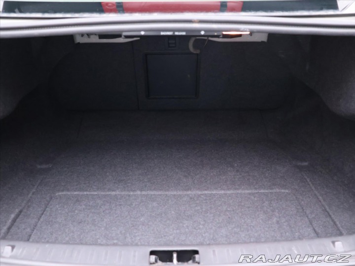 Volvo S60 2,0 T 149kW Xenon Navi 2010