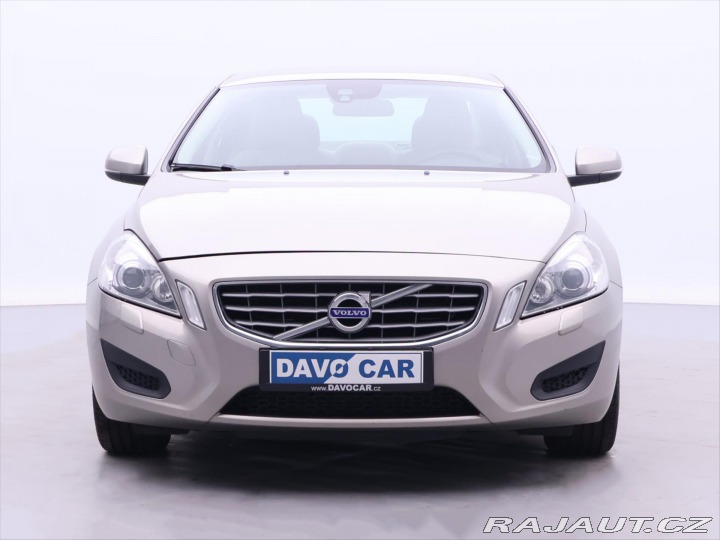 Volvo S60 2,0 T 149kW Xenon Navi 2010