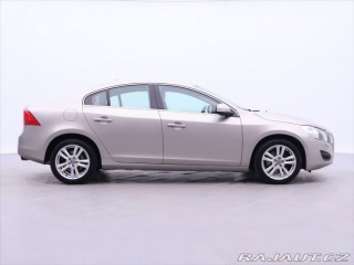 Volvo S60 2,0 T 149kW Xenon Navi 2010