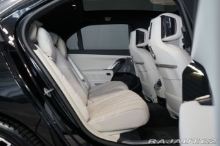 BMW 7 740d*xDRIVE*B&W*ZÁRUK 2023